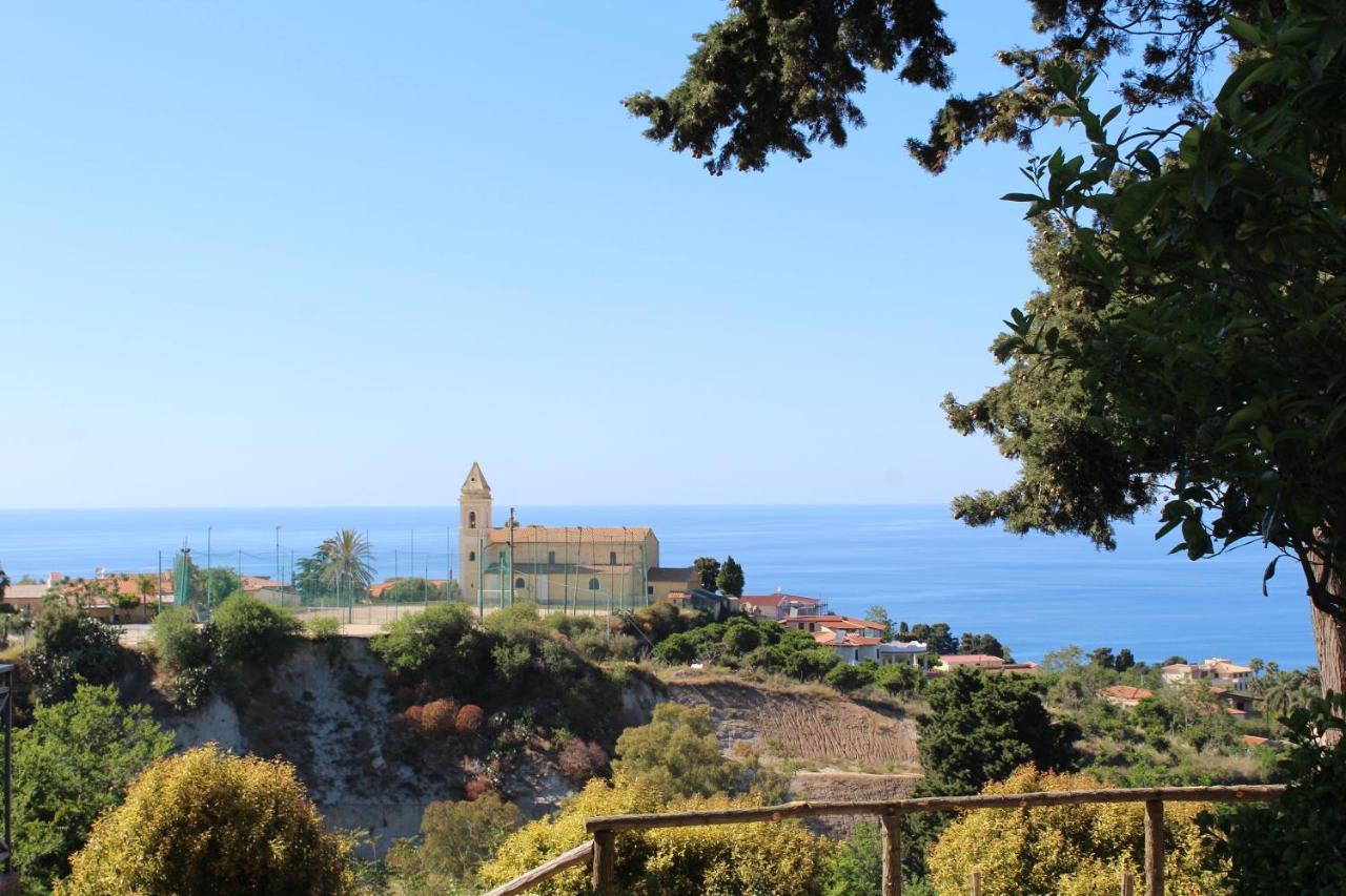 Agriturismo Ruralia Santa Domenica  Buitenkant foto