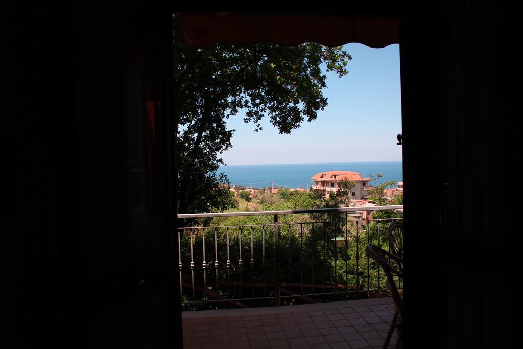 Agriturismo Ruralia Santa Domenica  Buitenkant foto
