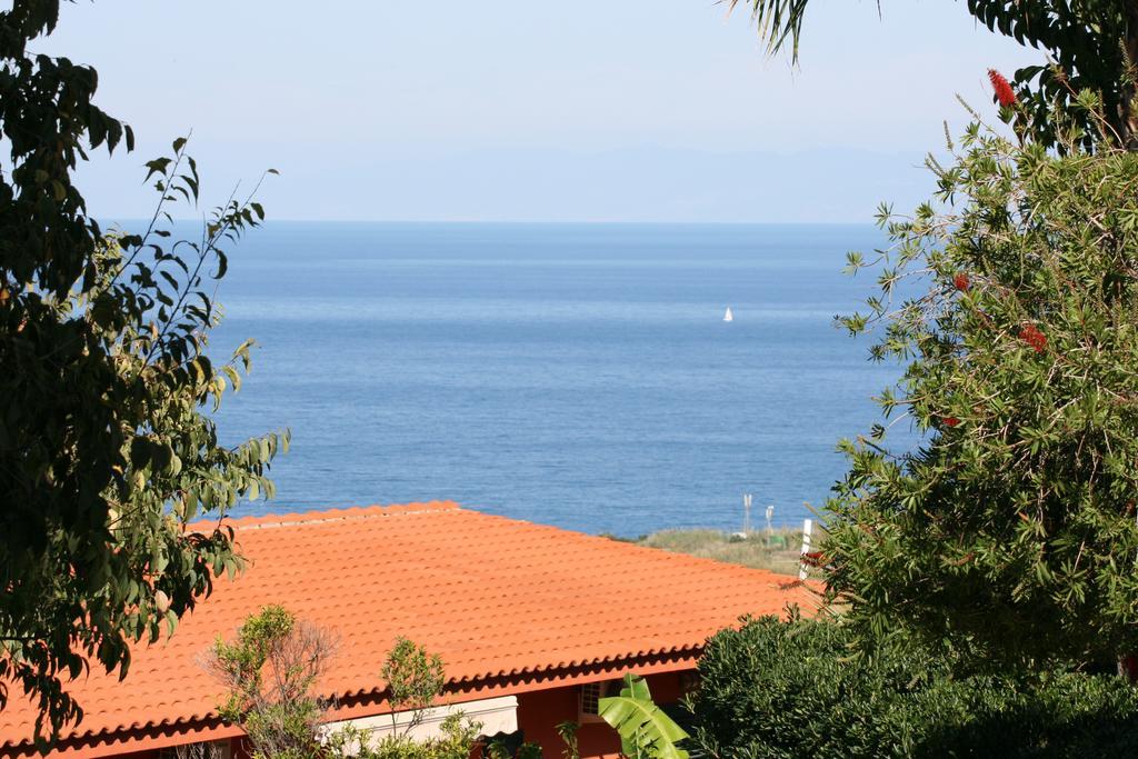 Agriturismo Ruralia Santa Domenica  Buitenkant foto