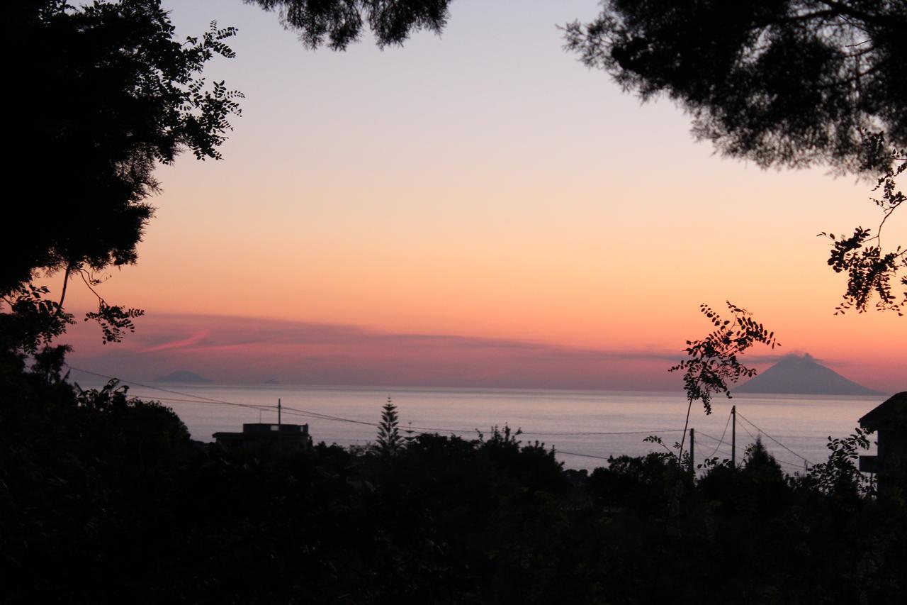 Agriturismo Ruralia Santa Domenica  Buitenkant foto